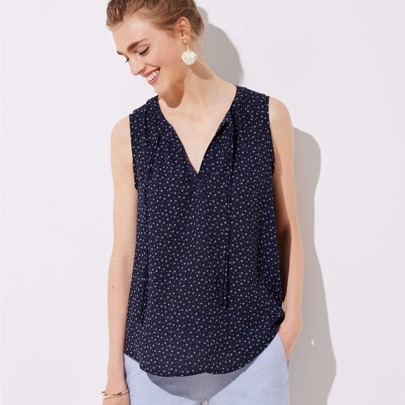 2/$15 LOFT Petites Sleeveless Navy Blouse - Picture 1 of 9